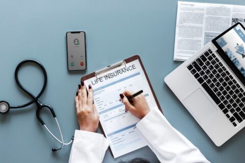 Seleccionando el Seguro de Salud Adecuado: Una Guía Completa
